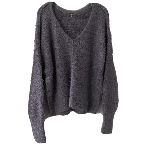 Free People women’s size small Icing Falling Star Pullover Purple Fuzzy Sweater - Picture 3 of 16